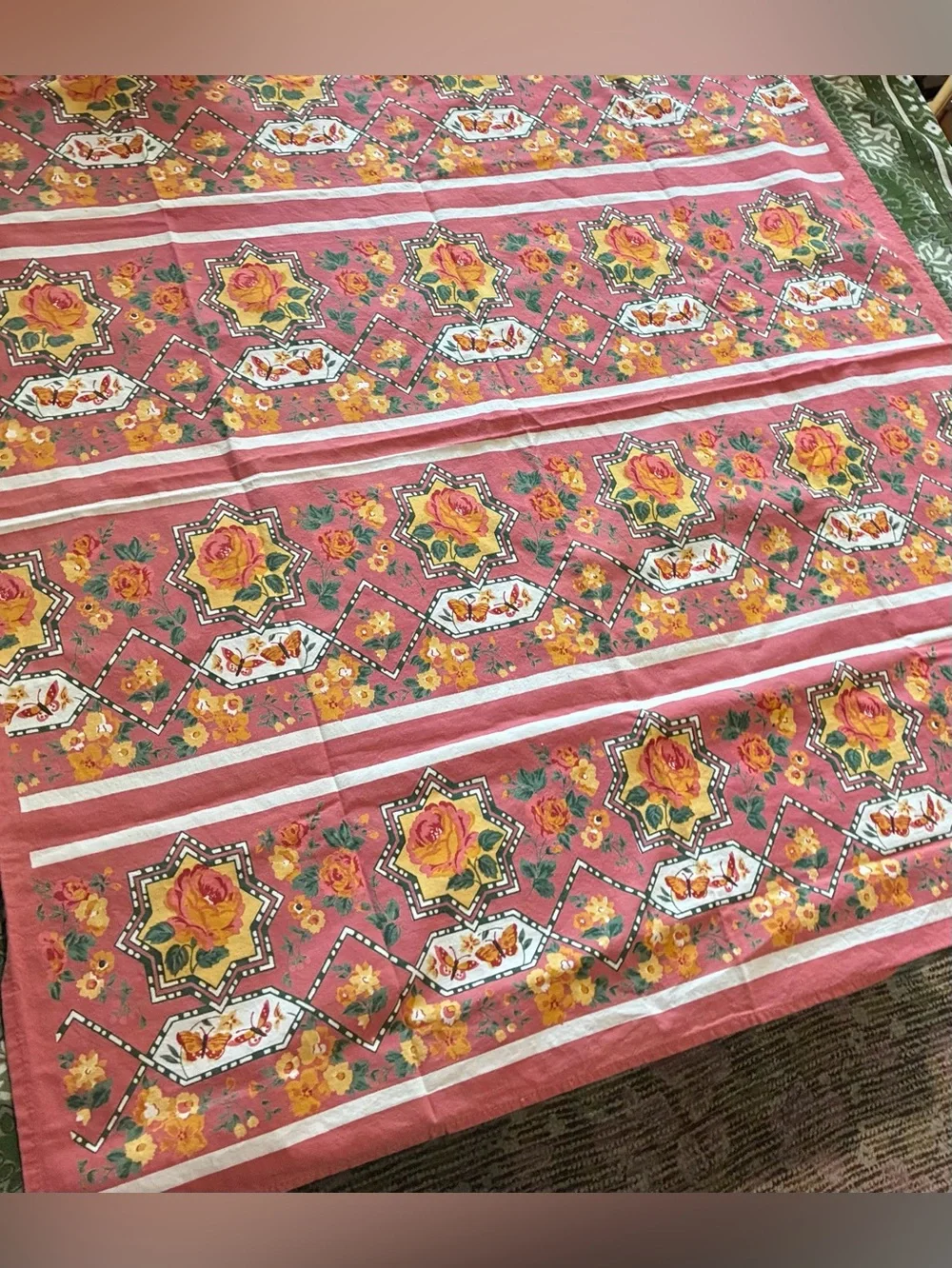 Vintage ‘93 April Cornell 36x34” Tablecloth. This vintage fabric is the 
